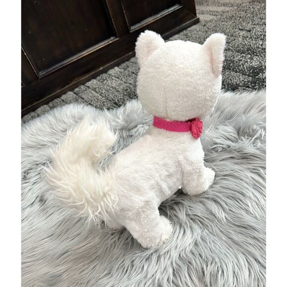 IMC Toys White Cat Plush Bianca. Playful Life-like Interactive Plush - Picture 6 of 9